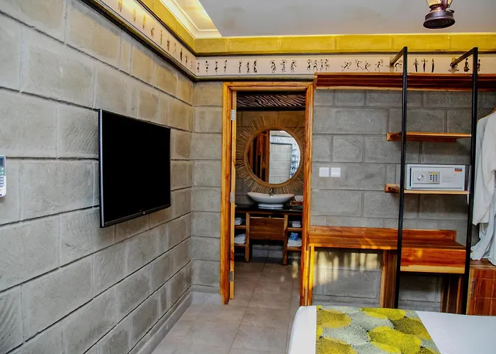 Fun Retreat Resort, Hotel And Ayurveda Spa